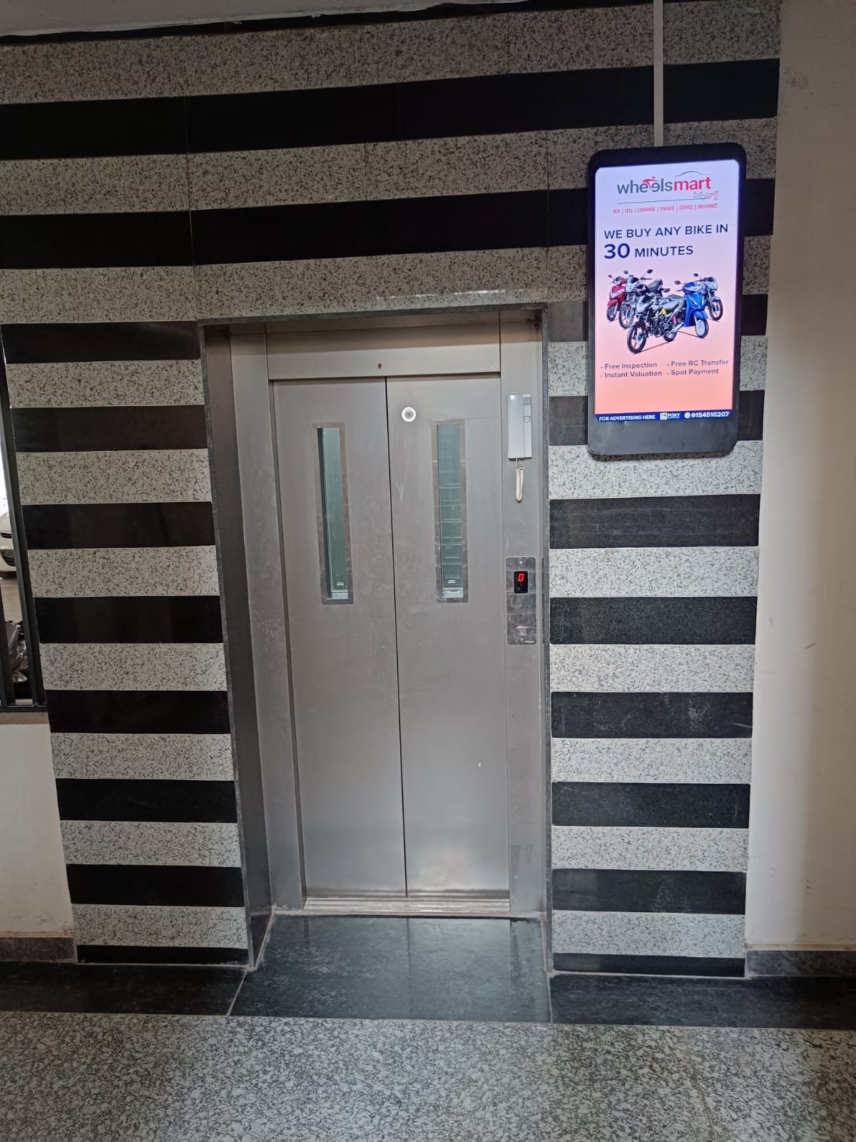 Display Advertisement in Apartments