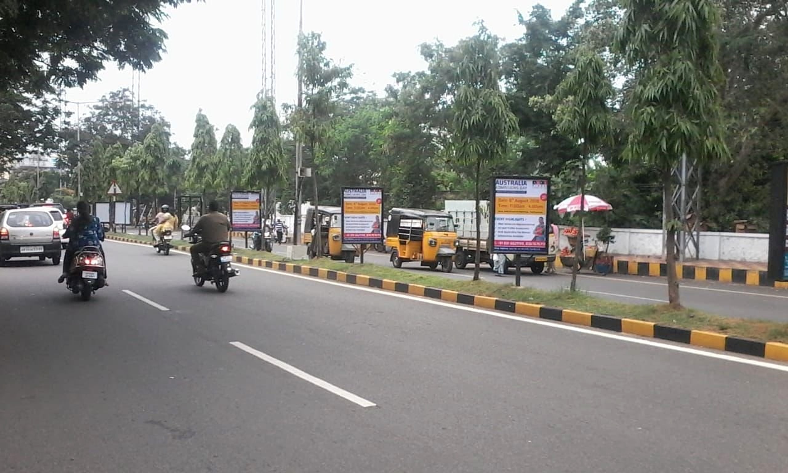 Center Medians Advertisement