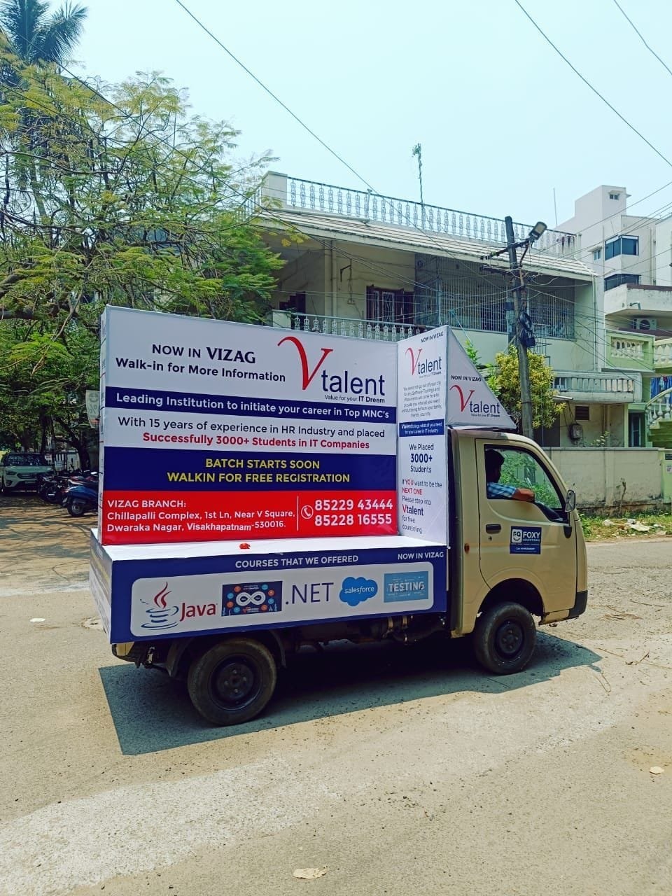 Mobile Van — Foxy Advertising campaign