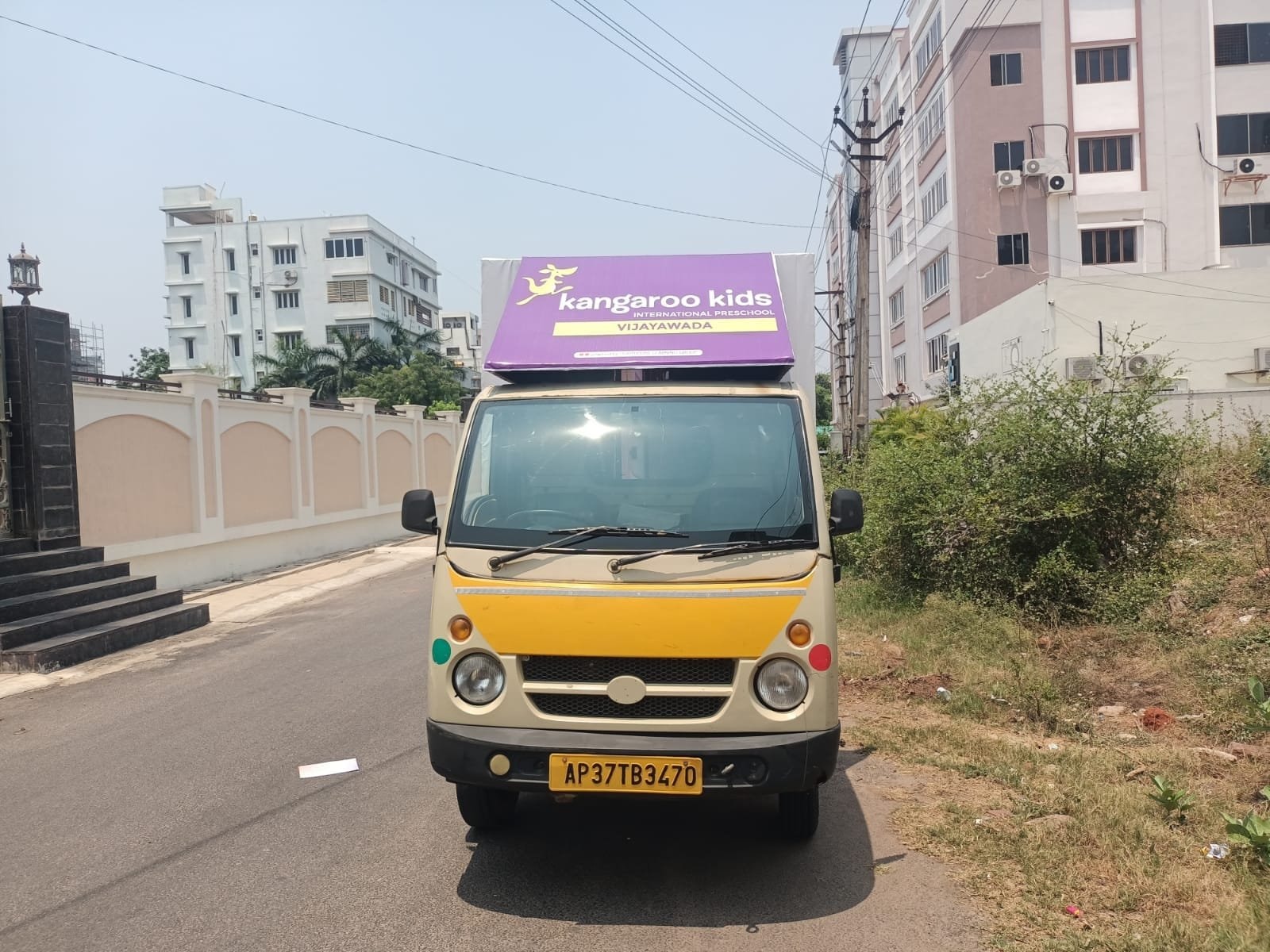 LED van — Foxy Advertising campaign