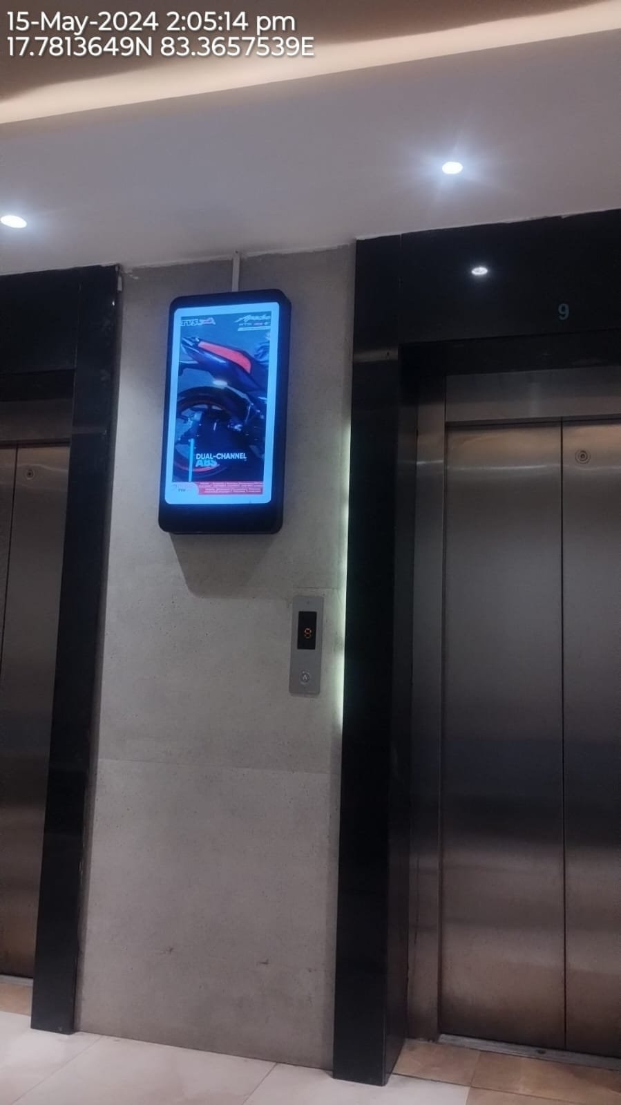 Digital Screens — Foxy Advertising campaign